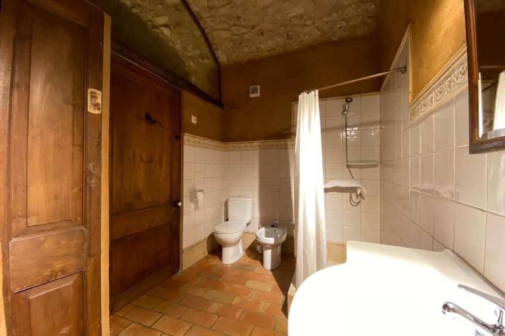 Mas Roquet Guest House Macanet De Cabrenys Ngoại thất bức ảnh
